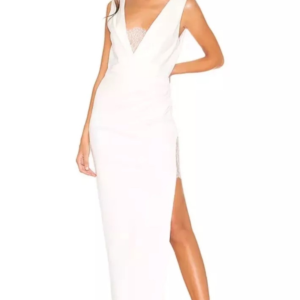 X NOEL AND JEAN The Unexpected Gown in Ivory
Katie May